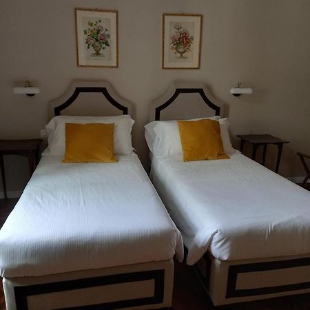 Charming Apt In San Frediano Apartment Florence Luaran gambar